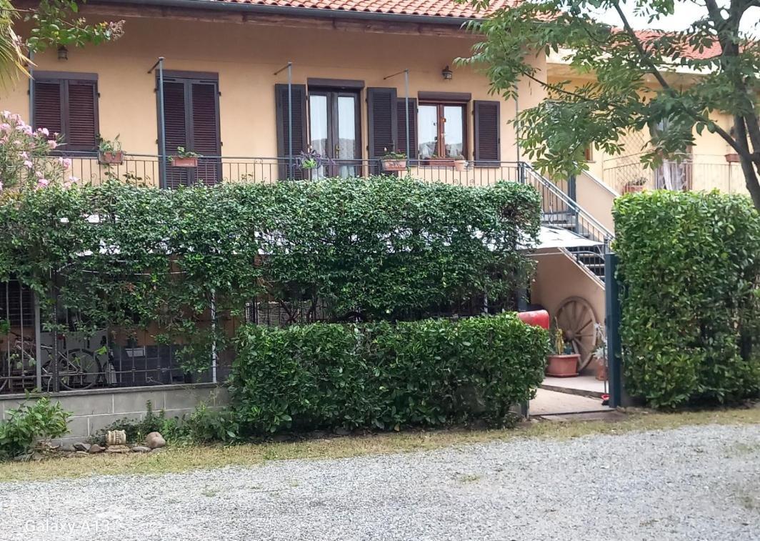 カゼッレ・トリネーゼCasa Carraアパートメント エクステリア 写真